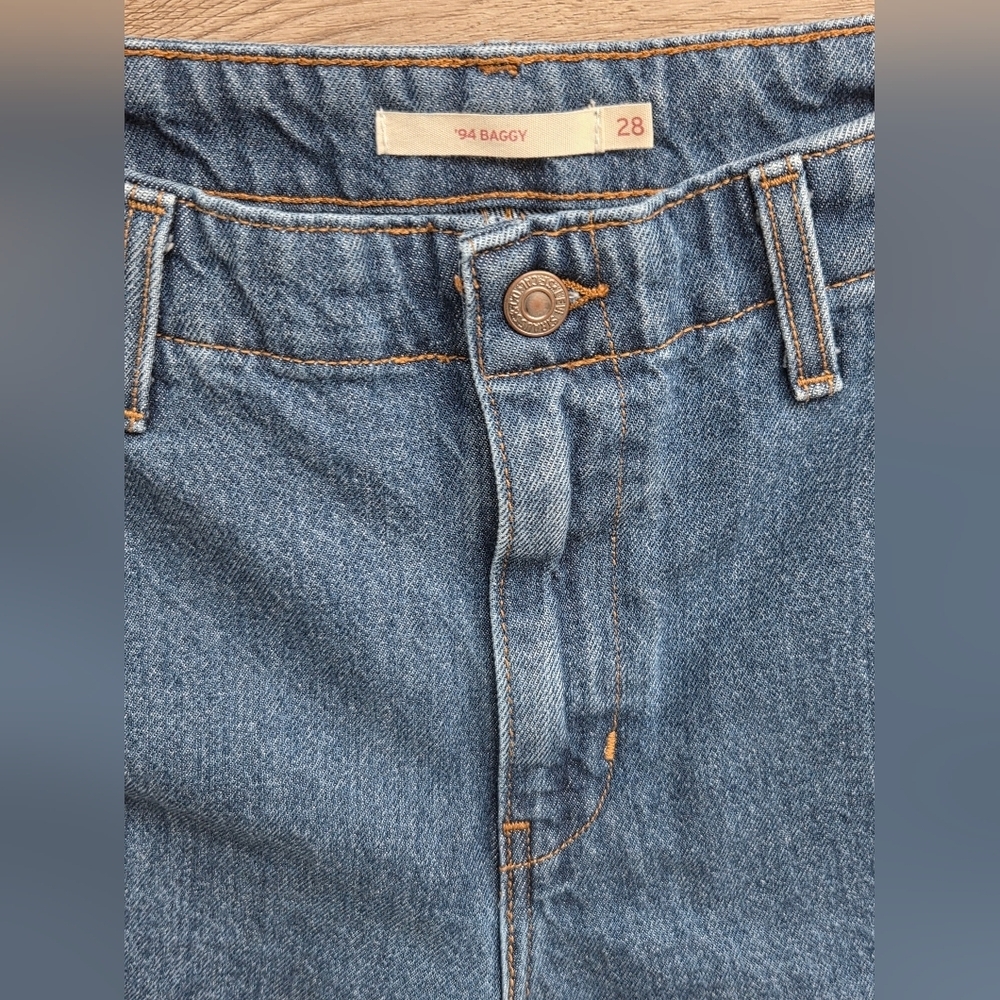 Levis ‘94 Baggy Women’s Drawstring Hem Cargo Jeans W28 L32 - Picture 8 of 11
